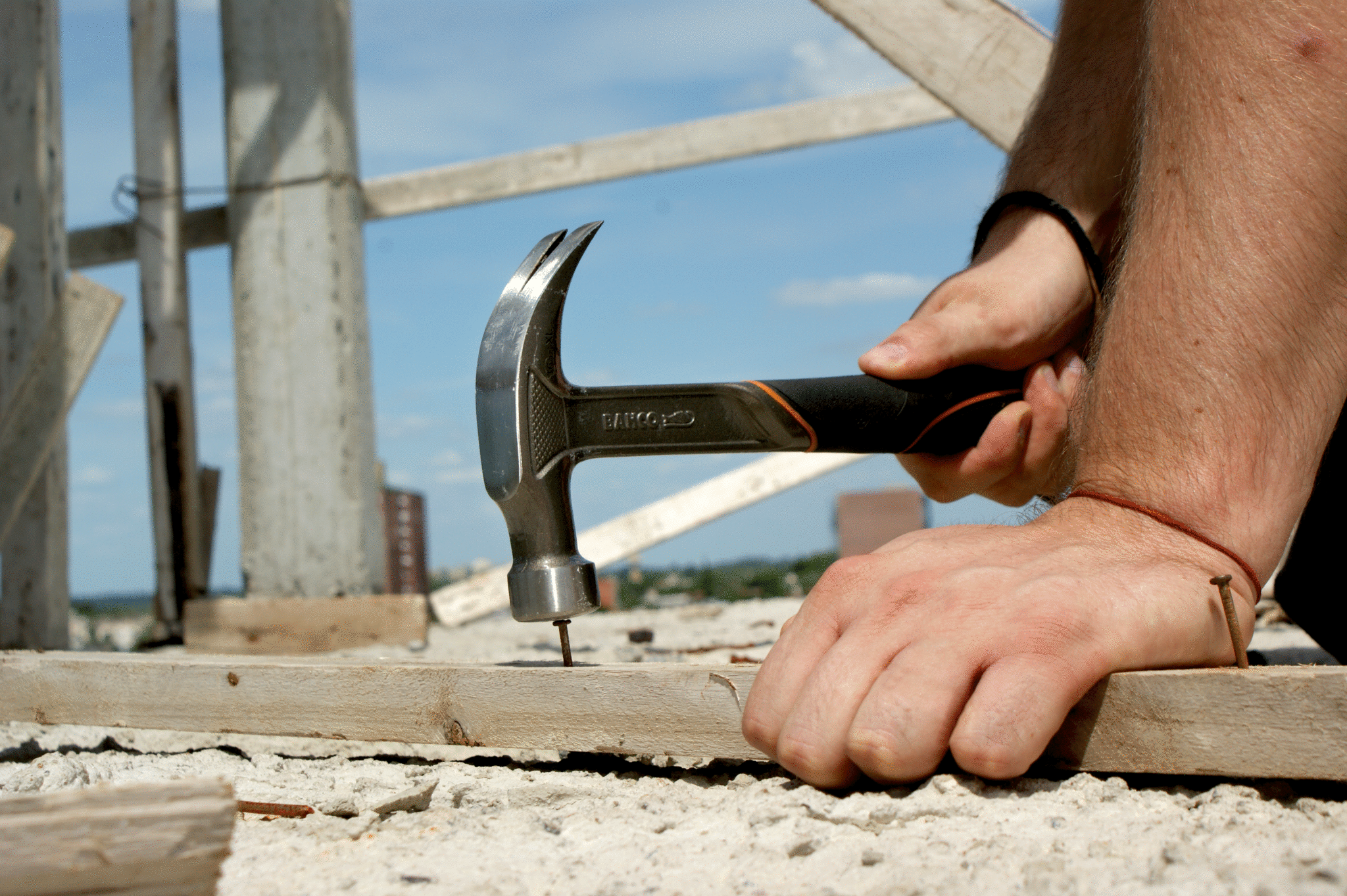 MARTILLO CARPINTERO ERGO 20 ONZAS BAHCO 529-20-L