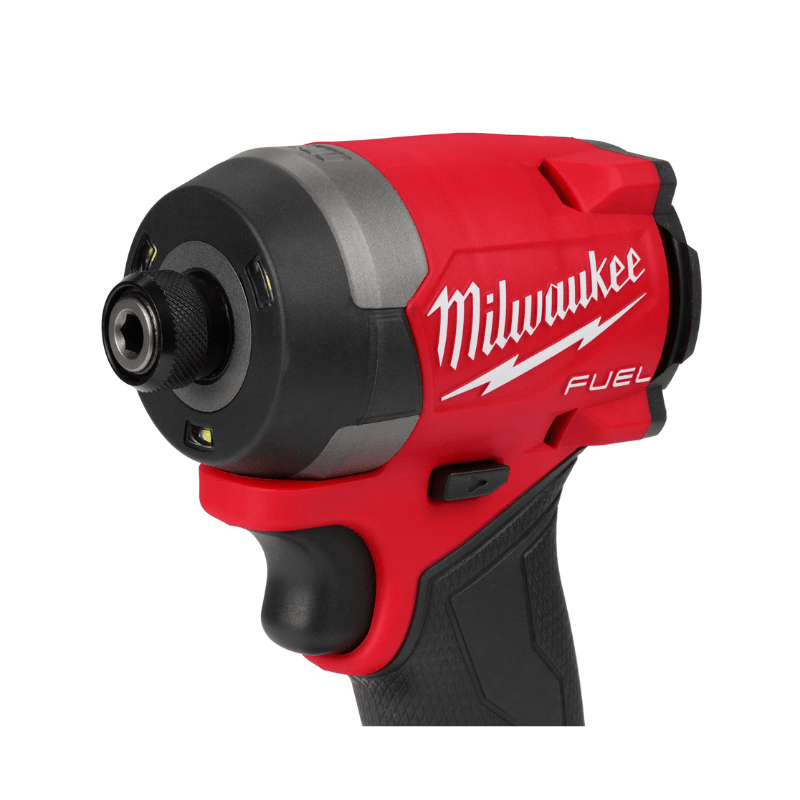 Kit atornillador impacto 1/4" M18 Fuel Milwaukee