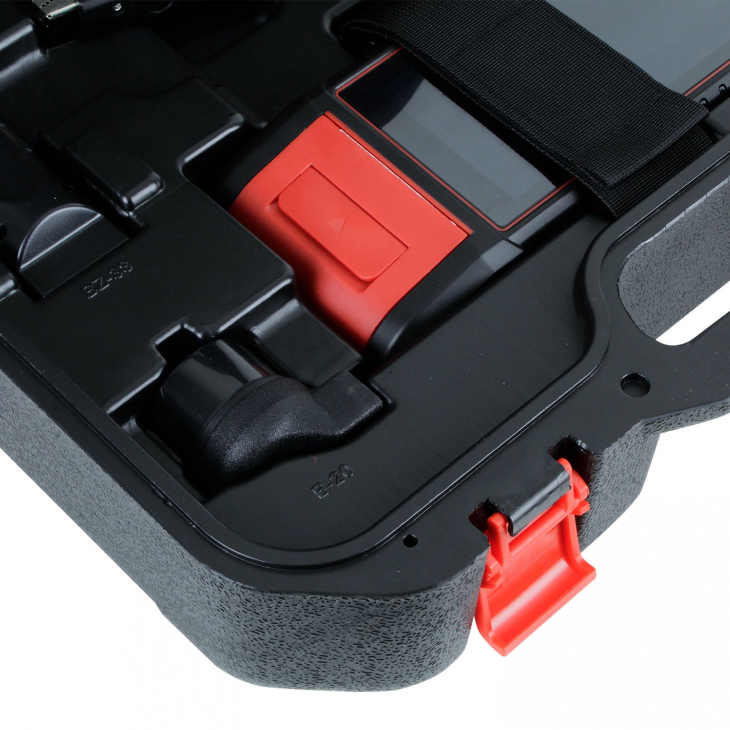 ESCANER AUTOMOTRIZ ST06 iSmartTool601 706010004