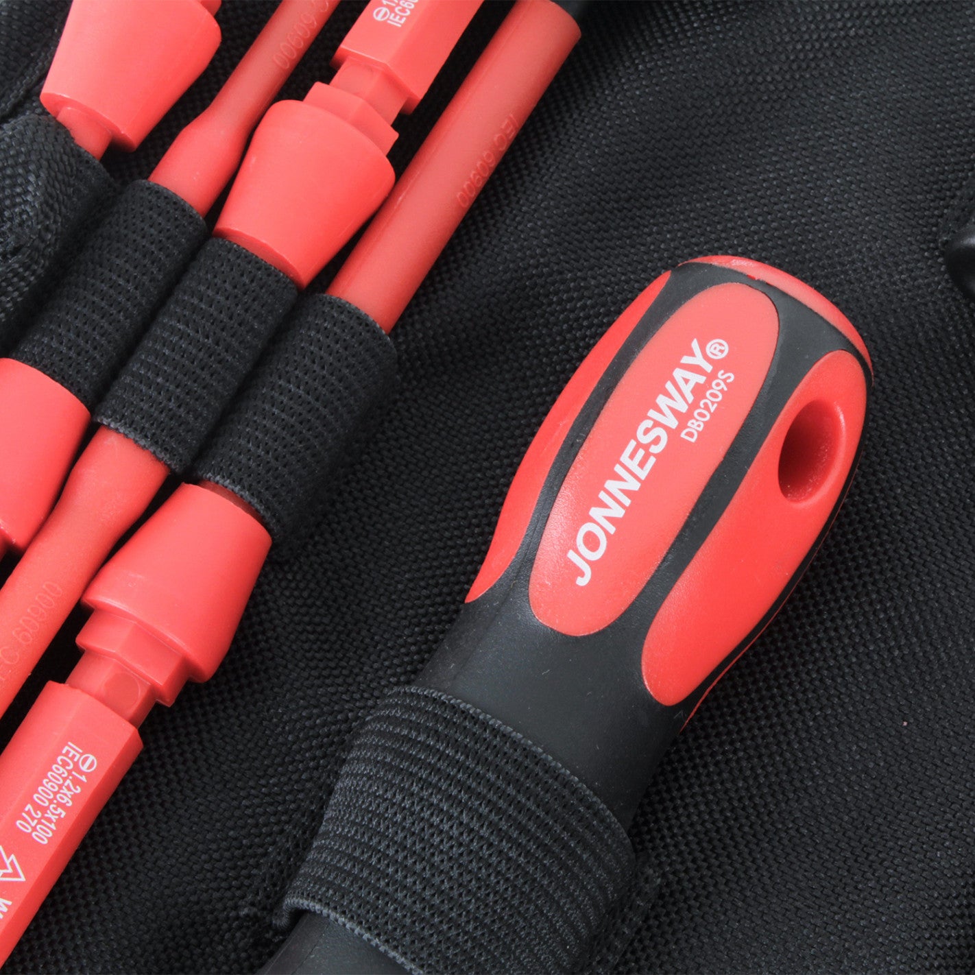 juego destornilladores aislados 7 piezas (DV15109S ) 1000V VDE JONNESWAY