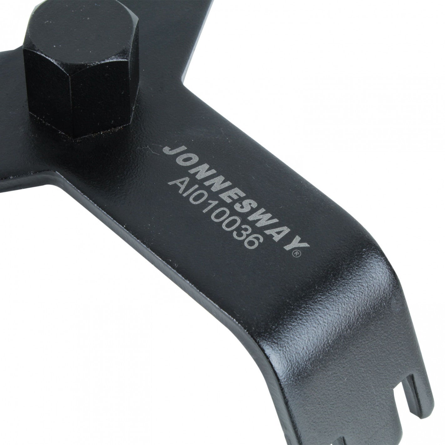 LLAVE TAPA DE COMBUSTIBLE AI010036