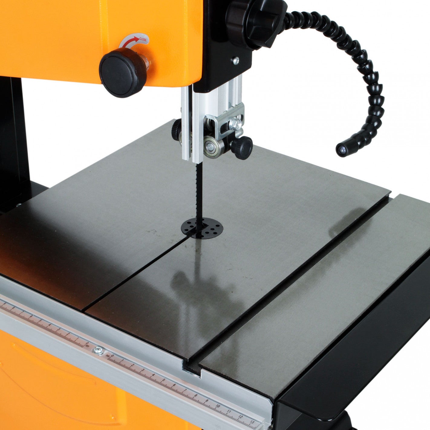 SIERRA HUINCHA PARA MADERA 10 370W BS1001