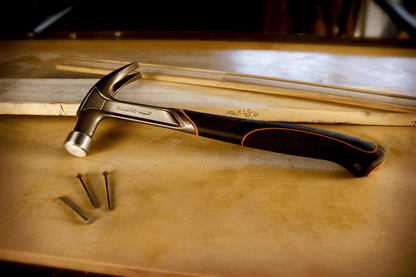 MARTILLO CARPINTERO ERGO      20 ONZAS     BAHCO     529-20-L