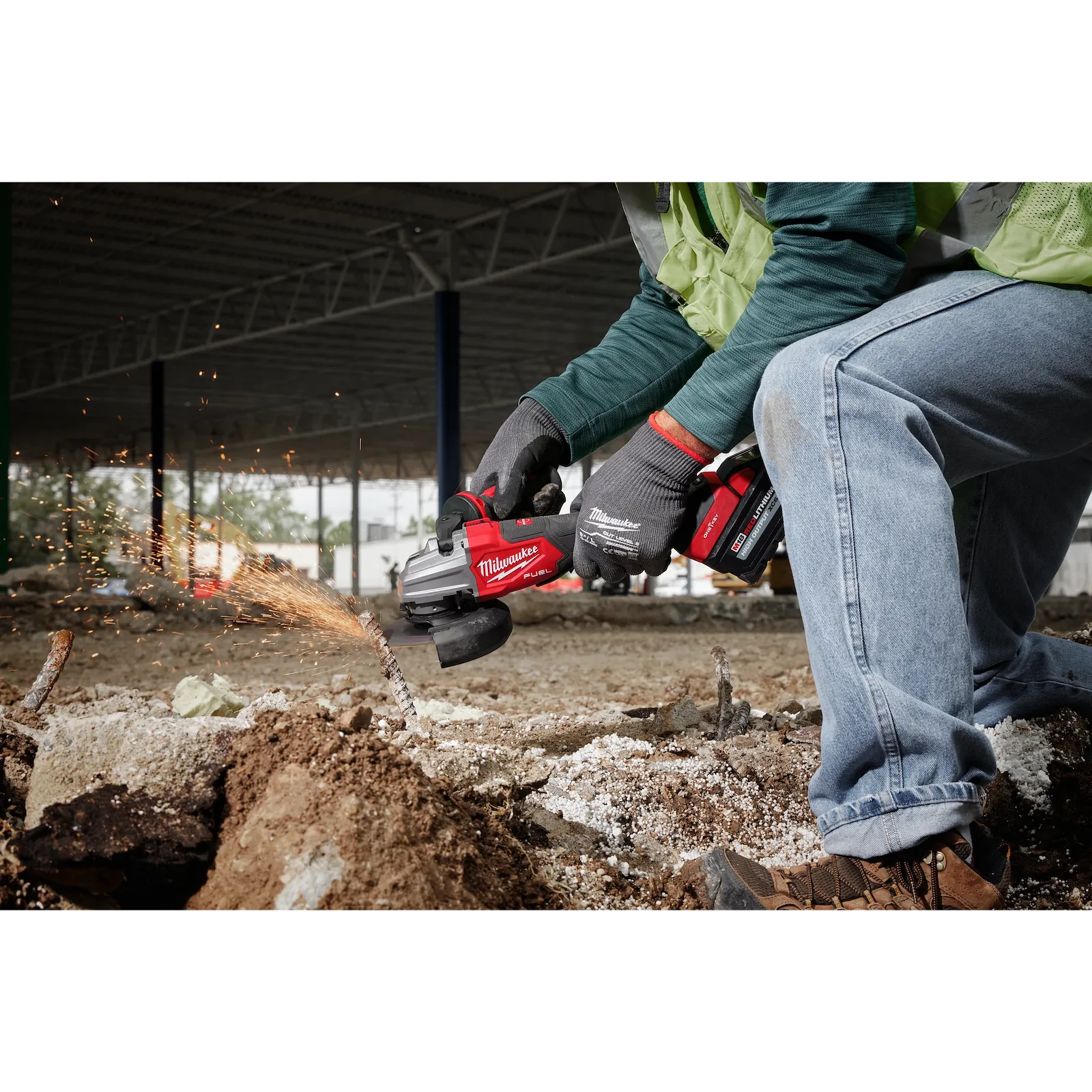 ESMERIL ANGULAR 4 1/2 BATERIA M18 FUEL DOBLE GATILLO (2986-20) MILWAUKEE