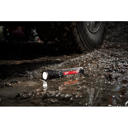 LINTERNA RECARGABLE COMPACTA 800 LUMEN REDLITHIUM (2160-21) MILWAUKEE