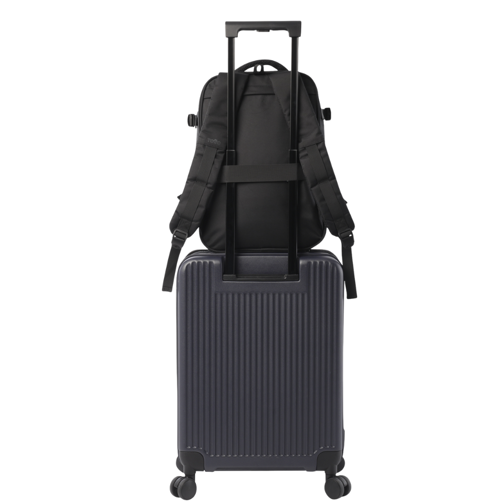 Mochila Trip color Negro (ET04CTY001) TOTTO