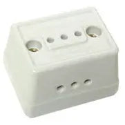 Hembra triple de loza (98pt0m9595) - ARTICULOS ELECTRICOS