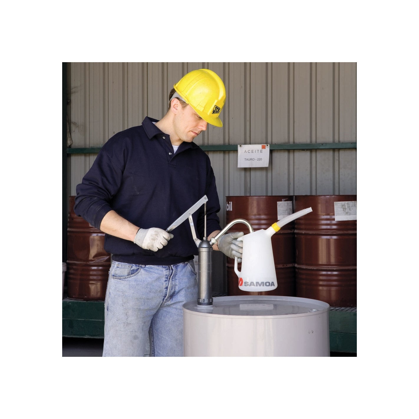 BOMBA MANUAL TRASVASIJE BIDON DE 60l a 205l 304509