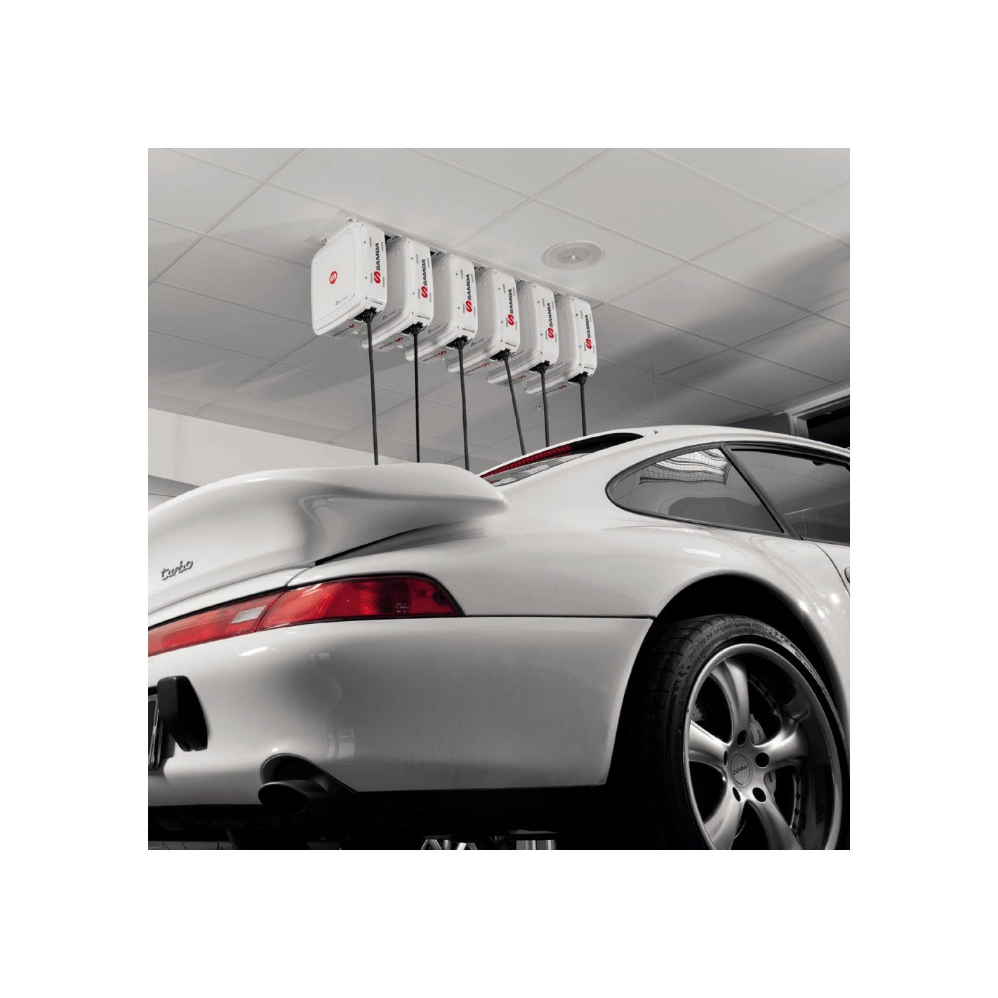 ENROLLADOR MANGUERA 1/4"Carenado 10m Grasa 507300