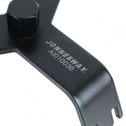 LLAVE TAPA DE COMBUSTIBLE AI010036