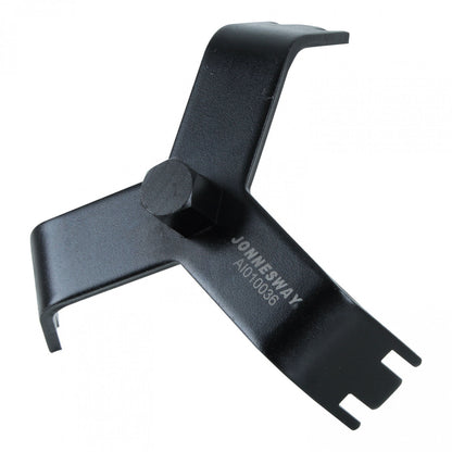 LLAVE TAPA DE COMBUSTIBLE AI010036