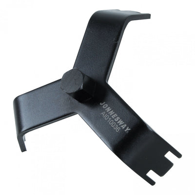 LLAVE TAPA DE COMBUSTIBLE AI010036