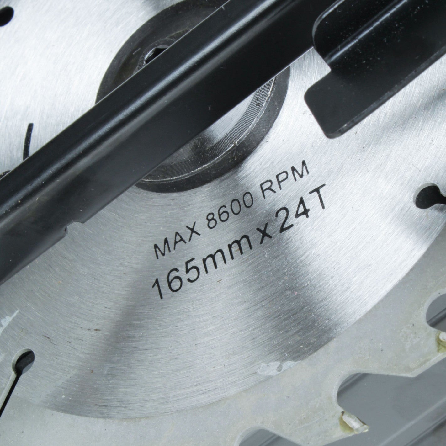 SIERRA CIRCULAR 6 1/2" 20V 1 BAT BRUSHLESS SC 1137